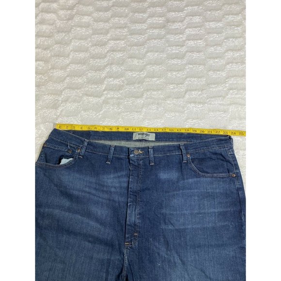Wrangler Authentics Men's Size 48X34 Blue Denim - Picture 6 of 12